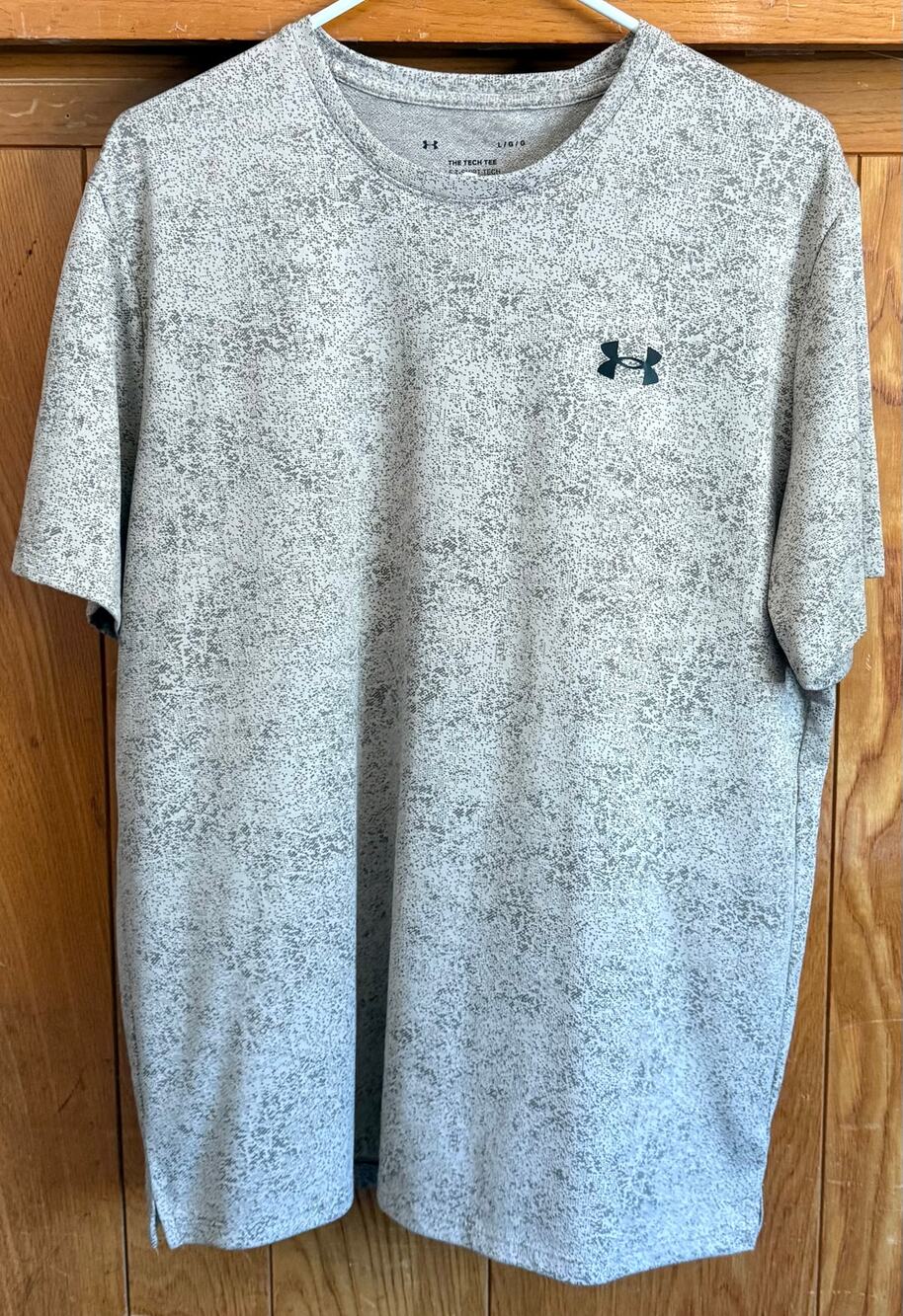 Under Armour Pixelate Athletic Tee Sand Tan Gym Top Large